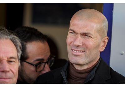 Zinédine Zidane grand-père : tendre cliché entouré de son fils et son petit-fils