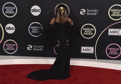 Cardi B, Måneskin, Olivia Rodrigo : le tapis rouge des American Music Awards 2021