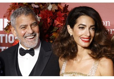 Cindy Crawford, Julia Roberts et Dua Lipa réunies pour la soirée ultra-glamour de George et Amal Clooney