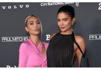 Kim Kardashian et Kylie Jenner font sensation au Baby2Baby gala