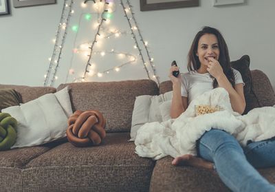 L'edito de ELLE : face au Covid, une happy therapy culturelle