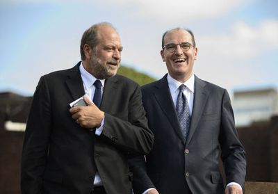 L'édito : « Sur le papier, c'est drôlement tentant, un remaniement »