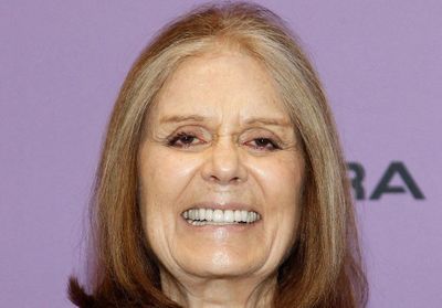 Gloria Steinem : « La démocratie commence à la maison »