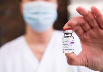 Vaccin anti-Covid : « Avoir des doses, c'est le nerf de la guerre »