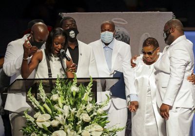 George Floyd : en images, ses obsèques rassemblent des milliers d'Américains