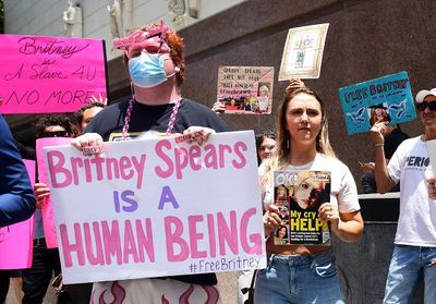 Affaire Britney Spears : longtemps moqués, ses fans sont enfin écoutés