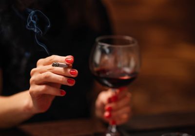 Alcool & tabac : les addictions explosent avec le Covid-19