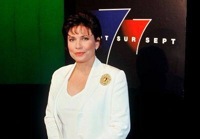 Anne Sinclair, l'animatrice emblématique de 7 sur 7
