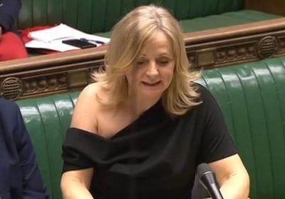 Attaquée sur sa robe, cette députée britannique riposte avec force