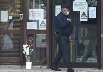 Attentat à Conflans : un enseignant a été décapité à la sortie de son collège