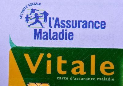 Attention à ce SMS frauduleux de l'Assurance maladie alertant sur l'expiration de votre carte Vitale