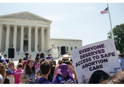 Avortement aux États-Unis : une juge de Louisiane bloque l'interdiction, premier acte d'un front judiciaire