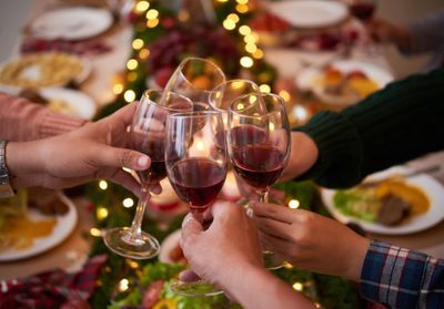 Comment préserver sa santé mentale lors d'un repas de Noël