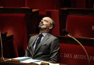 Édouard Philippe : plus sa barbe blanchit, plus sa popularité augmente