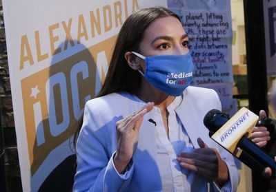 Élections américaines : Alexandria Ocasio-Cortez réélue au Congrès