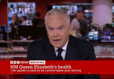 Élisabeth II : les présentateurs de la BBC ont déjà mis leurs costumes noirs