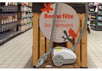 Fête des mères/: Auchan fait la promo d'un aspirateur et fait un bad buzz