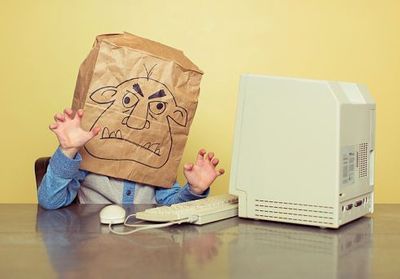 Harcèlement en ligne : faut-il répondre aux trolls ?  