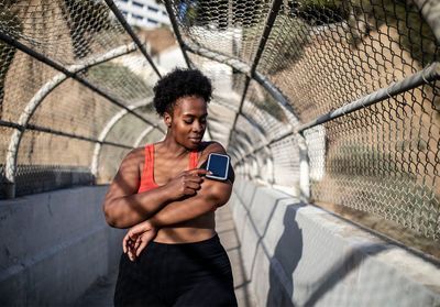 La pratique sportive des femmes a baissé pendant la pandémie, creusant l'écart avec les hommes
