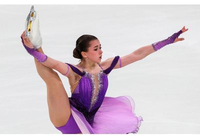 « Les patineuses sont remplacées par d'autres encore plus jeunes » : après l'affaire Valieva, l'âge minimum relevé à 17 ans