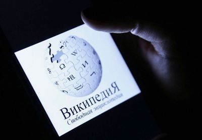 Les Russes se précipitent sur Wikipédia avant son interdiction
