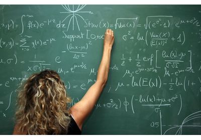 Lycée : les maths de retour en « option » en première dès septembre 2022