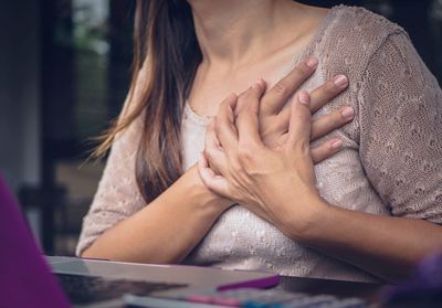 Maladies cardiovasculaires : les femmes précaires très à risque, alerte une association