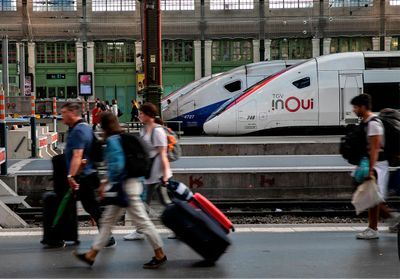#MonAnecdoteTGVINOUI : sur Twitter, les internautes se moquent de la SNCF