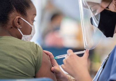 « On doit vacciner les ados pour le bien collectif »
