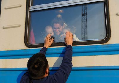 Plus de 4,9 millions d'Ukrainiens ont fui leur pays