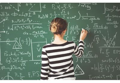 Rentrée 2023 : retour des maths obligatoires pour tous les lycéens dès la première
