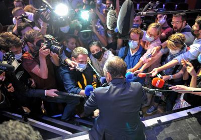 Saint-Tropez expliqué à Eric Zemmour