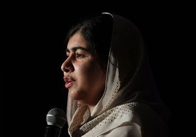 « Si nous avons une voix, c'est pour l'utiliser » : Malala raconte sa lutte