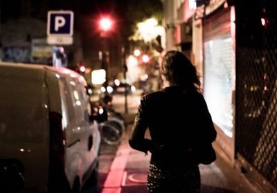 TikTok : elle enregistre un faux coup de fil pour aider celles qui se sentent menacées dans la rue