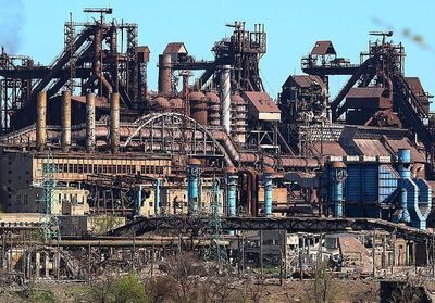 Ukraine : à Marioupol, l'évacuation de l'usine d'Azovstal a enfin commencé
