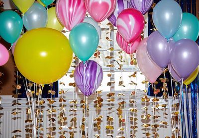Un employé américain obtient 450 000 dollars après une fête d'anniversaire non désirée