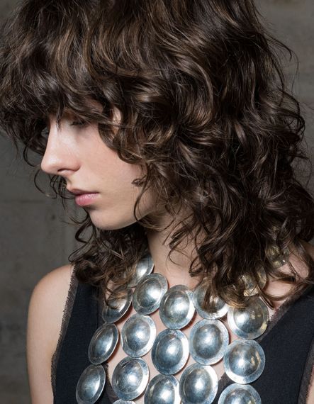 Cette coupe de cheveux tendance reste impeccable pendant des mois, même sans passer chez le coiffeur