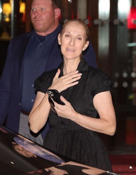 Céline Dion : sa grande émotion en retrouvant ses fans à Paris