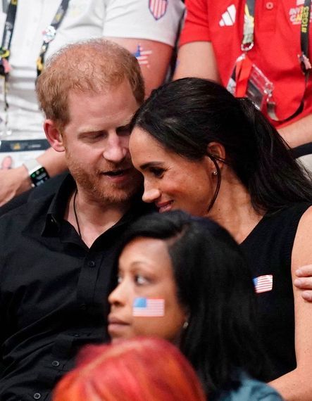189 Harry et Meghan : duo complice dans les tribunes des Invictus Games