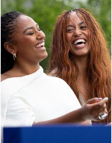 Michelle Obama se confie sur l’envol de ses deux filles Malia et Sasha : « Elles ne me manquent pas »