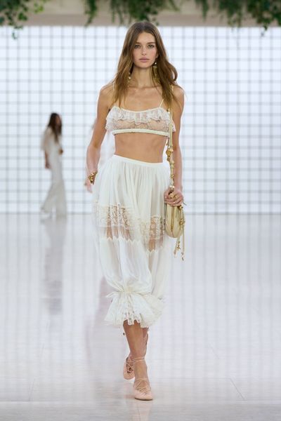 Chloe S25 003-2