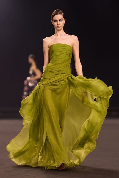 ELIE-SAAB-RTW-FW-26-27_-LOOK--(26)
