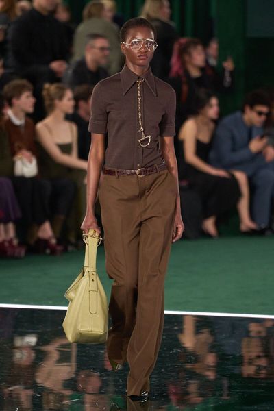 Gucci F25 024