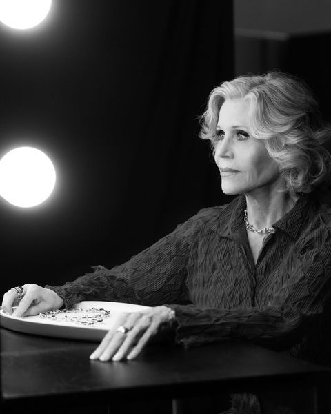 Jane-Fonda-for-WHAT-MAKES-AN-ICON-ICONIC_Pomellato