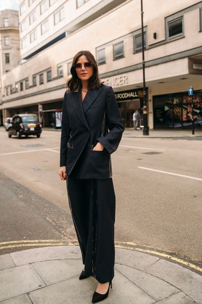 London str S23 1175