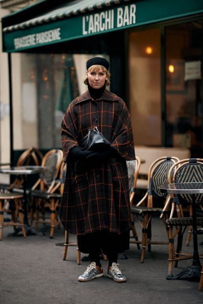 Paris m str F25 0303