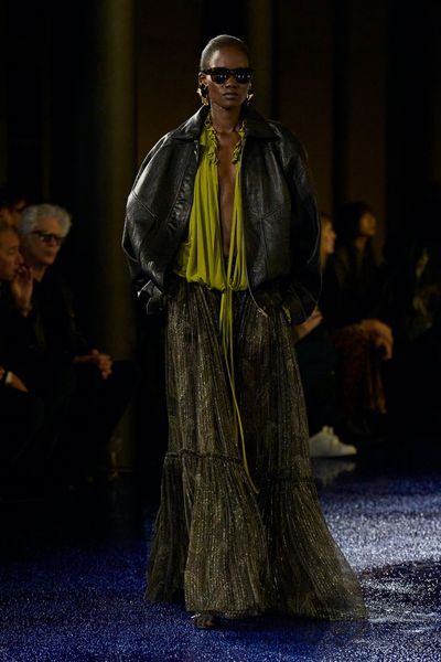 Saint Laurent S25 024