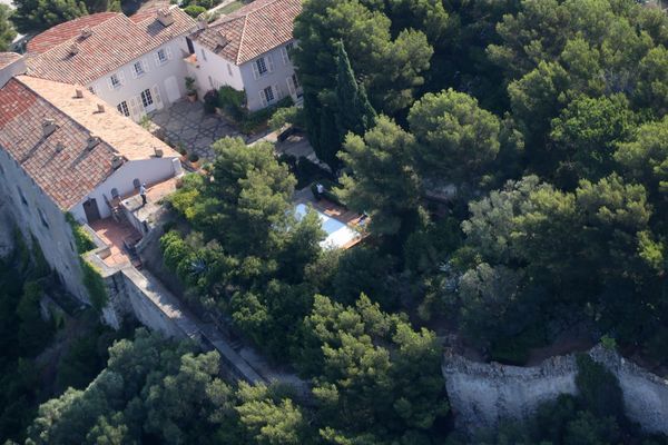 Photos Decouvrez Le Fort De Bregancon La Residence D Ete D Emmanuel Et Brigitte Macron Elle