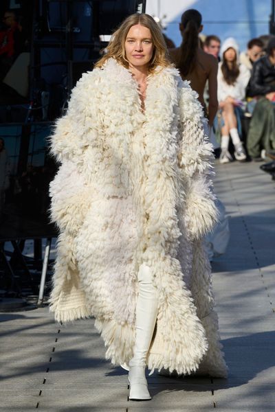 Stella Mccartney F24 057