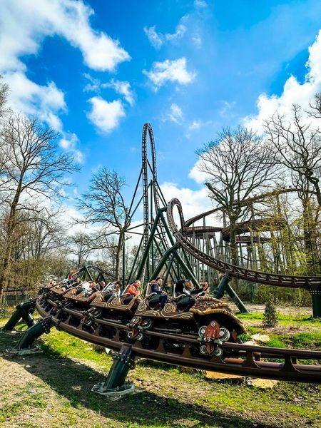 Très chère, la nouvelle attraction Toutatis du Parc Astérix sera la plus  haute et la plus rapide de France (110 km/h)